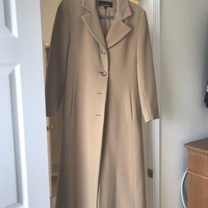 Gorgeous cashmere full length coat. Like new
